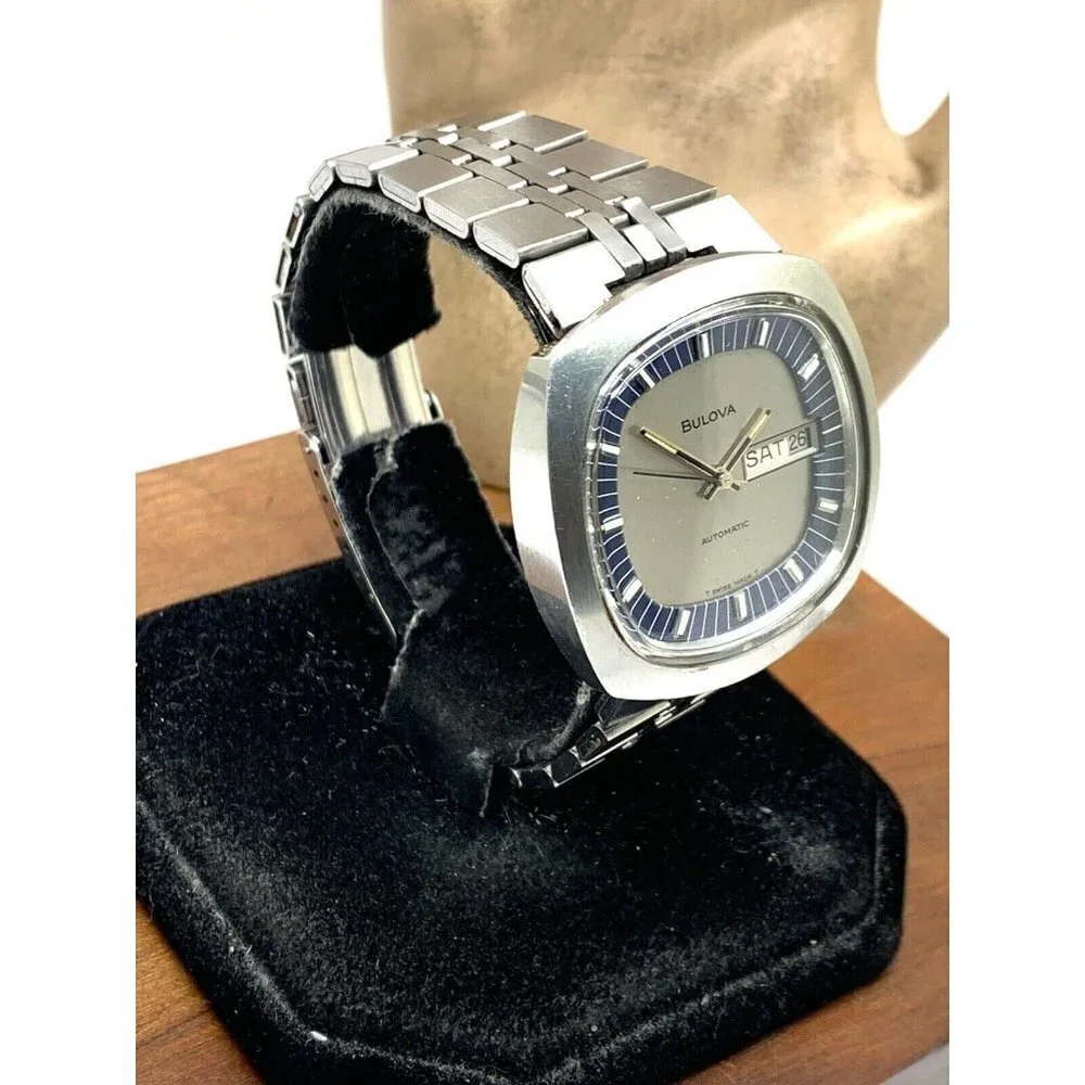 Bulova Men's Watch 7366 Vintage 1970's N3 Swiss Automatic Blue Silver Di…